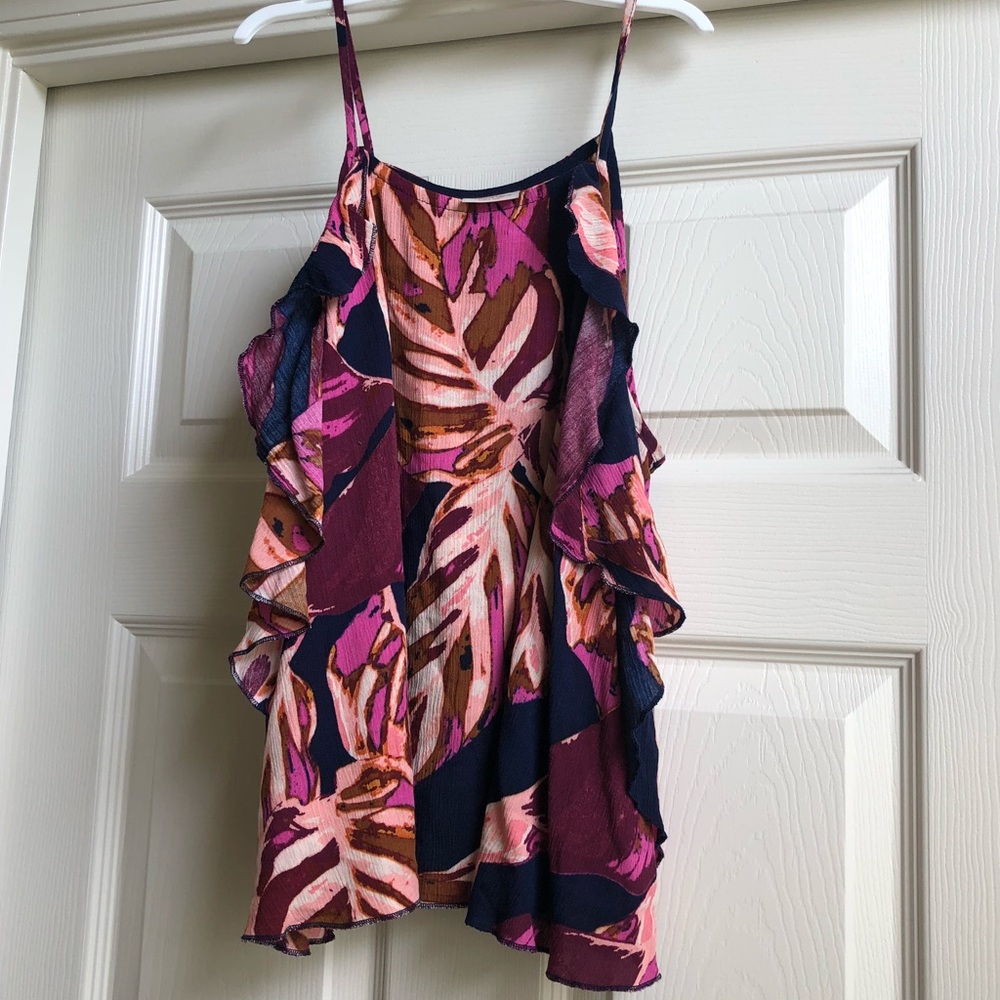 Ruffled tank top